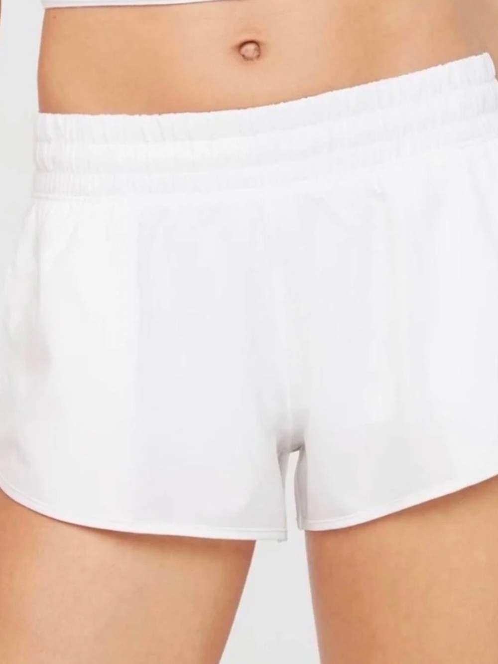 White aerie shorts